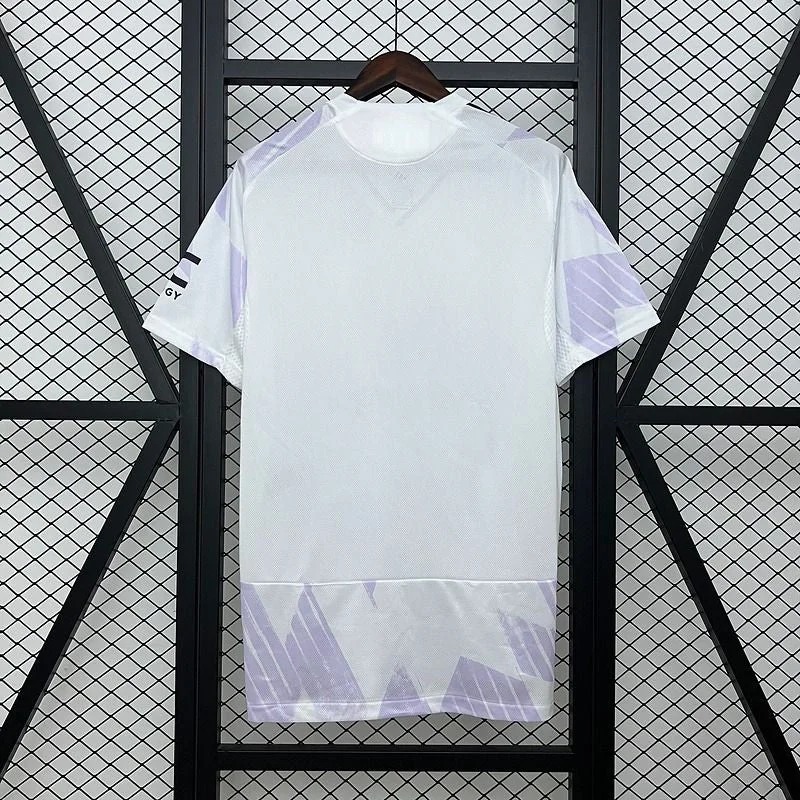 Manchester United 2025-2026 away